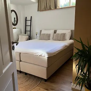 Der Zee Apartment